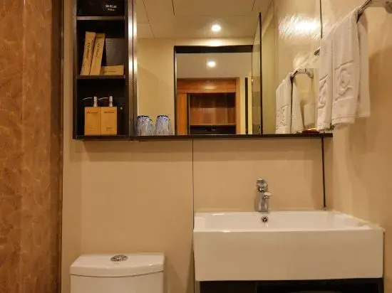 Шицзячжуан: Home Inn Langyun Baiyun Hotel (Shijiazhuang Yucheng Media College)