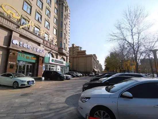 Шицзячжуан: Home Inn Langyun Baiyun Hotel (Shijiazhuang Yucheng Media College)