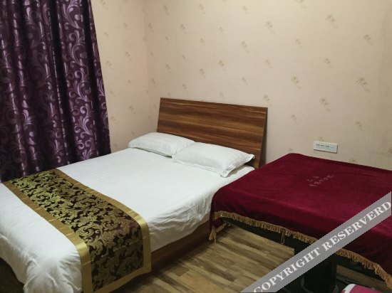 Чунцин: Longtian Business Hostel