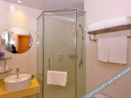 Цзинань: Ginza Jiaxuan Hotel (Jinan Wuyingshan Road PLA 96〇 Hospital Bus Terminal Branch)