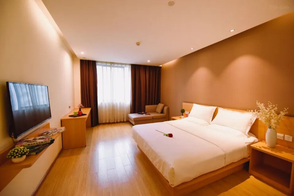 Чунцин: 7 Days Premium Hotel (Chongqing Longtousi North Railway Station Center)