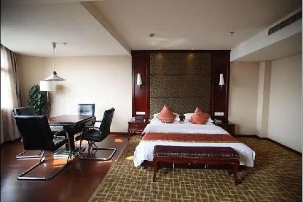 Elan Hotel — фото 1