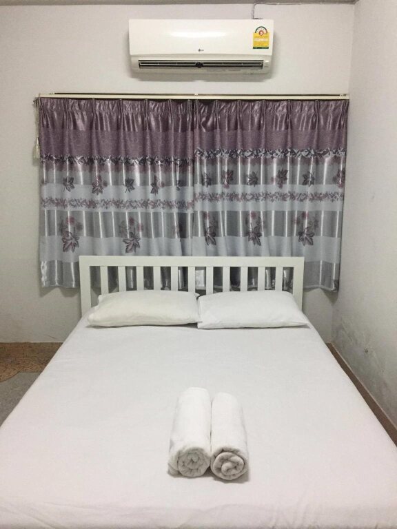 Бангкок: Namjaithai hostel