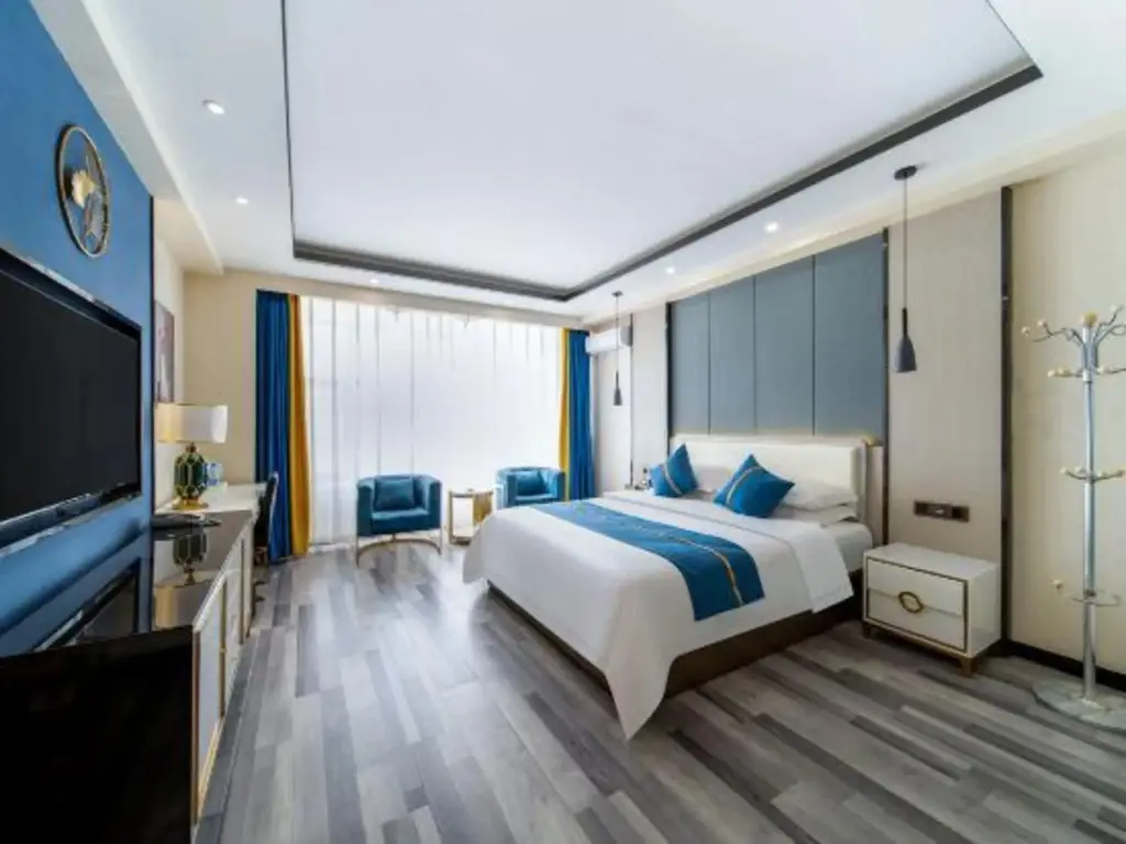 Корла: Landu Hotel