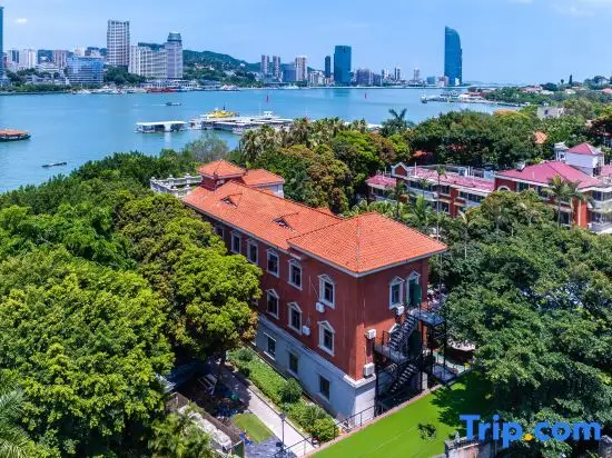 Gulangyu Bowenxiong Hotel (Sanqiutian Wharf) — фото 1