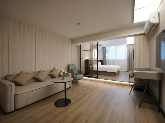 Чэнду: HanTing Hotel (Chengdu Wuhou Temple Hongpailou Subway Station)