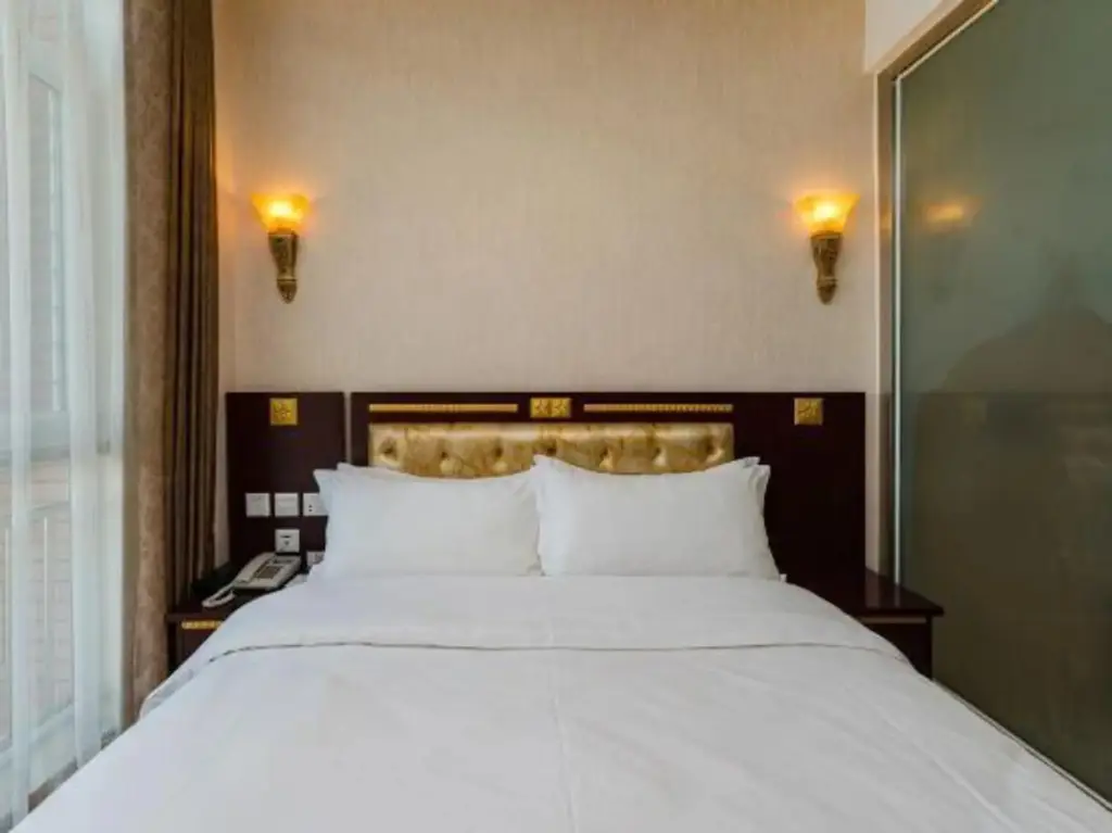 Яньтай: Geluo Business Hostel
