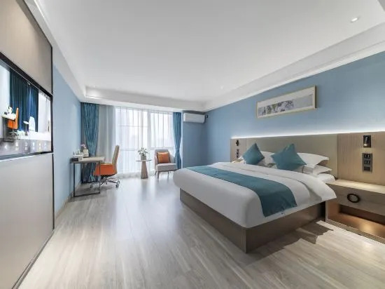 Чэнду: KaiBin Qingju Hotel (Jiuyanqiao Taikoo Li Store)