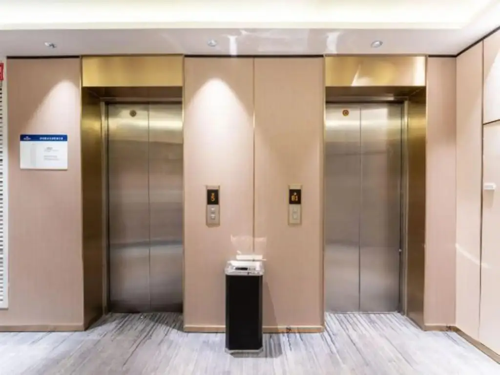 Цзинань: Grace Inn Jinan Baotuquan South Road Qilu Hospital
