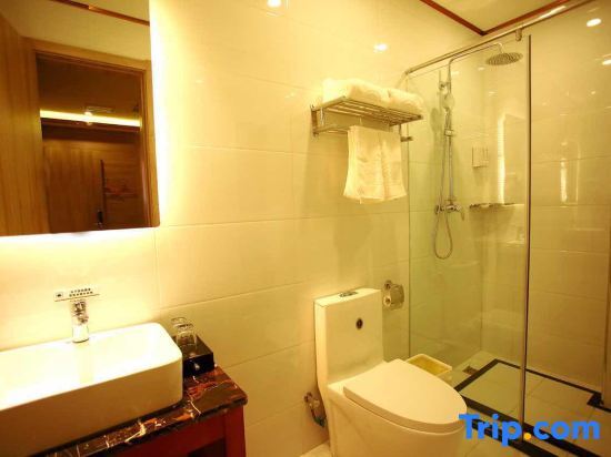 Пекин: Super 8 Hotel (Beijing Tian'anmen Wangfujing Pedestrian Street)