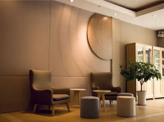 Линьи: Home Inn Cangshan Zhongxin Road Commercial Street Branch