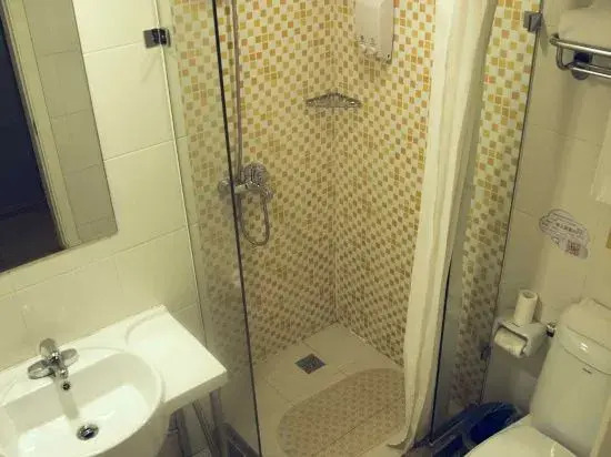 Линьи: Home Inn Cangshan Zhongxin Road Commercial Street Branch