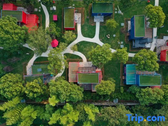 Хучжоу: Jiangnan Red Village Stay