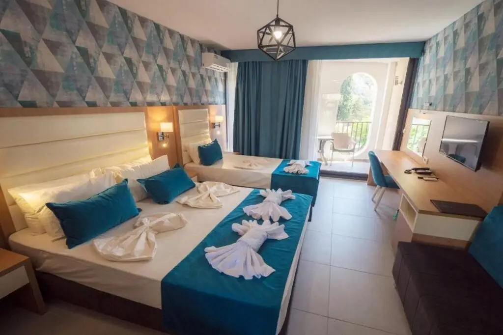 Чань: Pearl Beach Resort