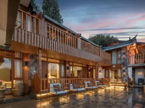 Lijiang Ancient City Meets Jiaren · White Horse Light Luxury · Snow Mountain View Homestay — фото 1