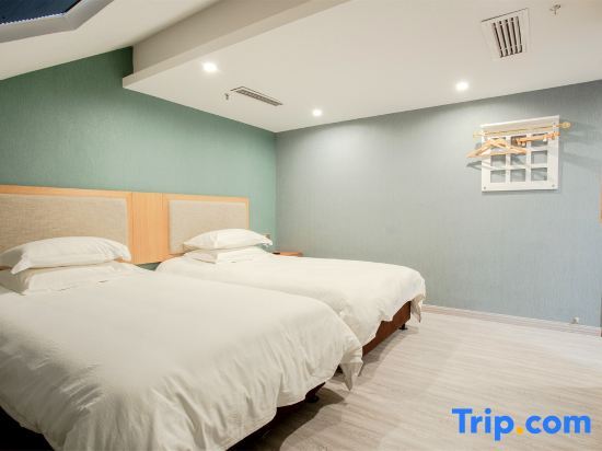 Иу: Teddy Hotel (Yiwu International Trade City Branch)
