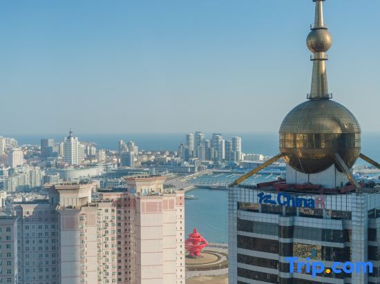 Циндао: Yuelan Seaview Hotel Apartment (Qingdao May Fourth Square China Railway Center)