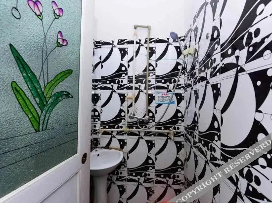 Шэньчжэнь: QQ Hostel