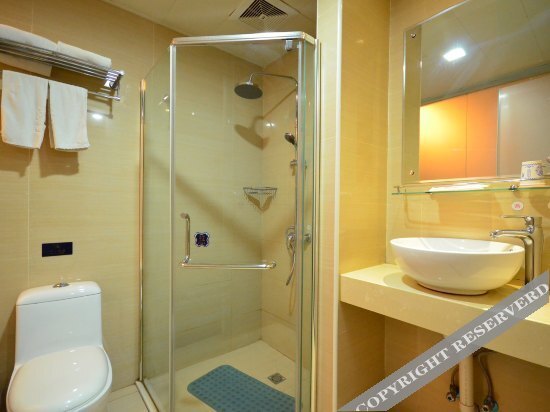 Mulan Chain Hotel Wuhan Hankou Railway Station — фото 1