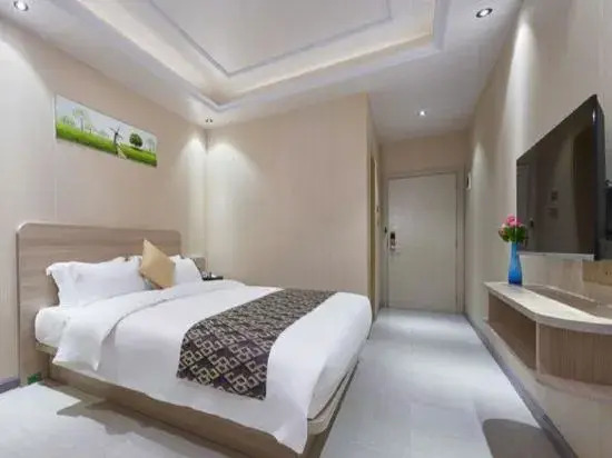 Фучжоу: Huachun Hotel (Fuzhou Taijiang District Minjiang Heart)