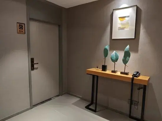 Шицзячжуан: Homeinn Selected Hotel (Shijiazhuang Tiedao University Yitang Subway Station)