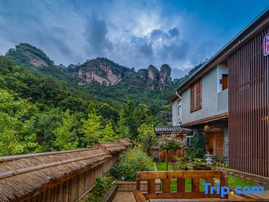 Наньпин: Wuyi Mountain Tea Yinshanfang (Wuyi Mountain Scenic Area Lantangqiao Branch)