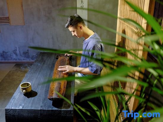 Наньпин: Wuyi Mountain Tea Yinshanfang (Wuyi Mountain Scenic Area Lantangqiao Branch)