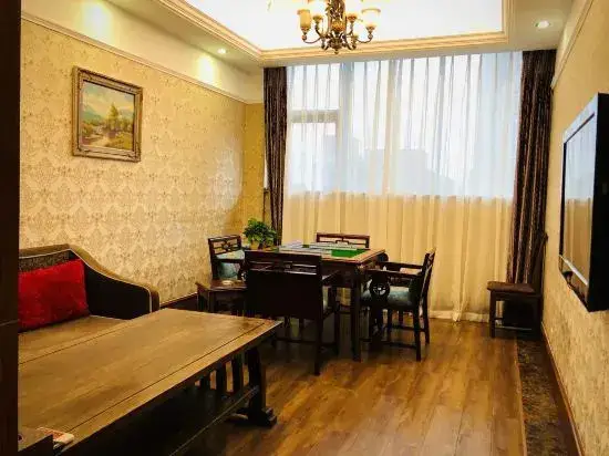 Чэнду: Home Meeting Hotel (Chengdu Kuanzhai alley)