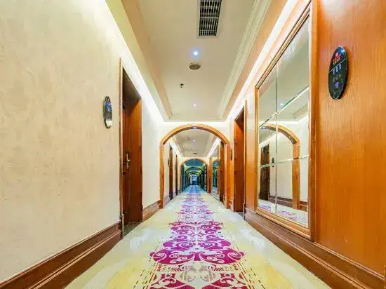 Чэнду: Home Meeting Hotel (Chengdu Kuanzhai alley)