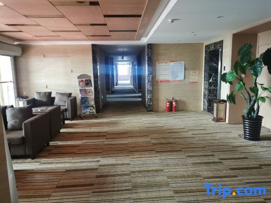 Аршан: Yunlu Holiday Hotel