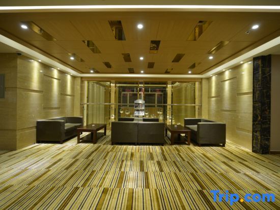 Аршан: Yunlu Holiday Hotel