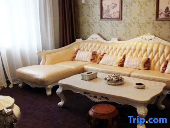 Аршан: Yunlu Holiday Hotel