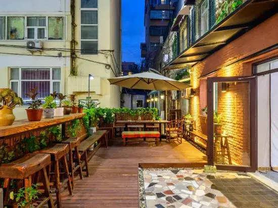 Циндао: Residential quarters in Yinqi mountain, Qingdao