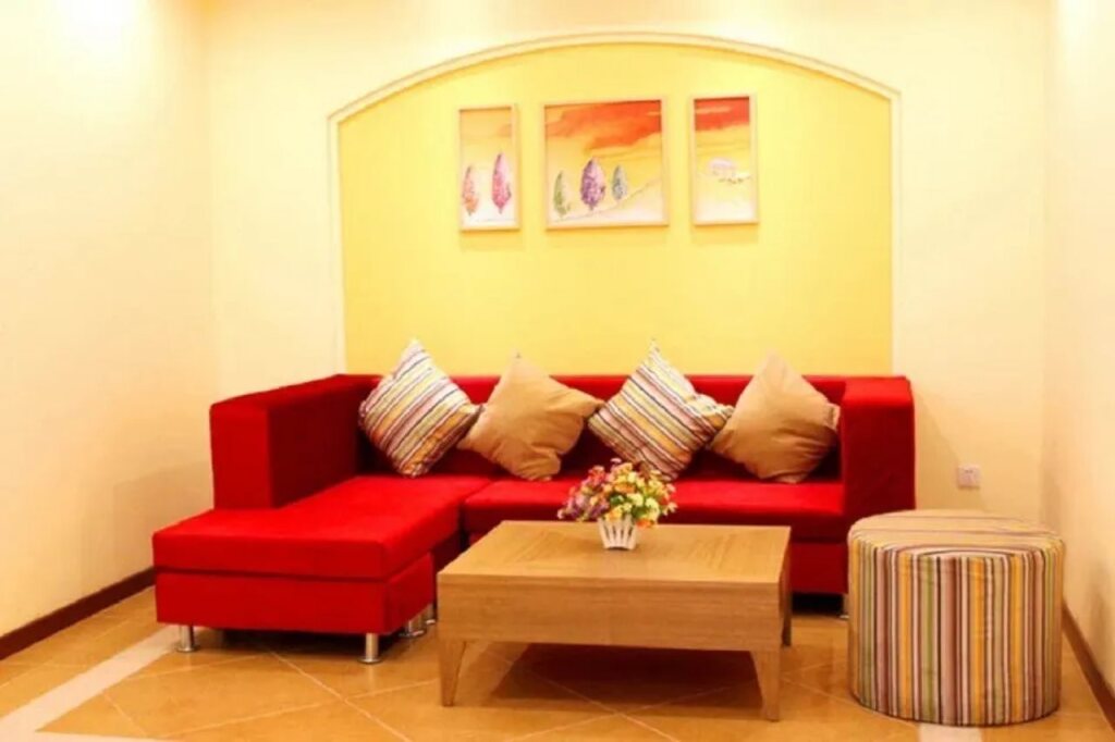 Бэйшоу: Home Inn (Liaoyuan Railway Station Zhanqian Passenger Station)