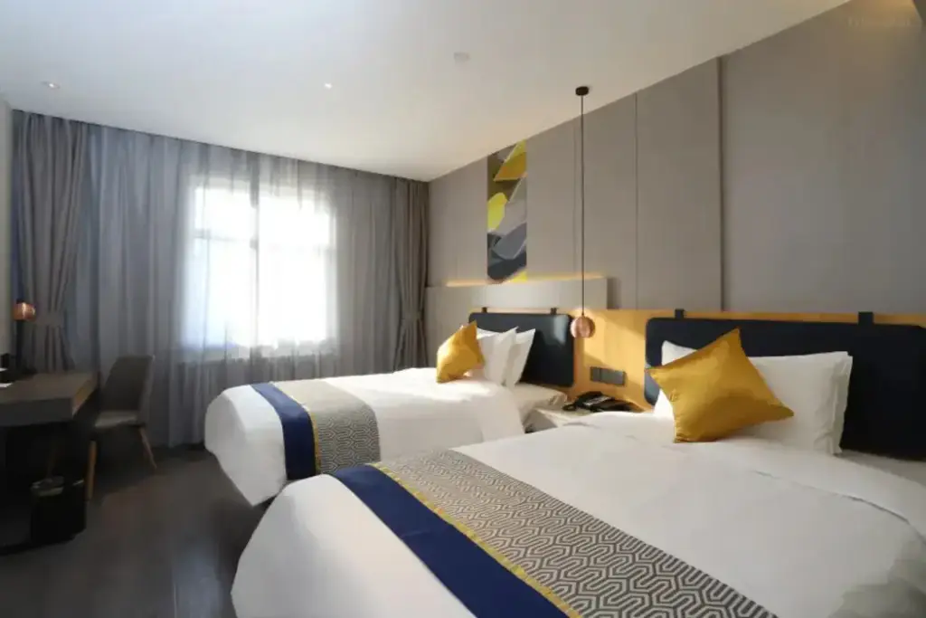 Цицикар: Homeinn Selected Hotel (Qiqihar Longhua Road Dashang Xinmate)