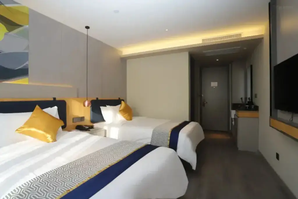 Цицикар: Homeinn Selected Hotel (Qiqihar Longhua Road Dashang Xinmate)