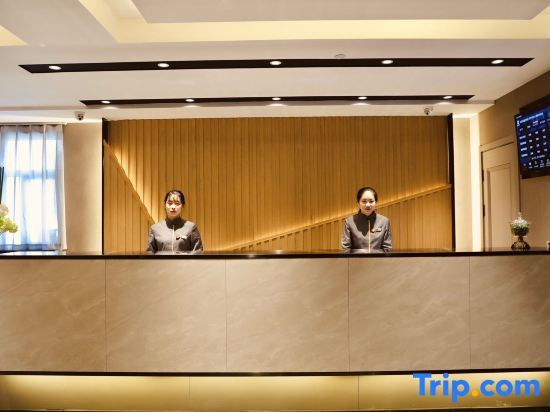 Цицикар: Homeinn Selected Hotel (Qiqihar Longhua Road Dashang Xinmate)
