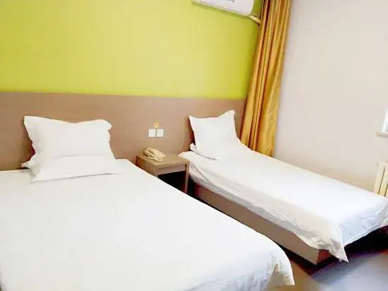 Шицзячжуан: Yijia 365 Hotel Chain (Shijiazhuang Provincial Museum Yuhua Road Branch)
