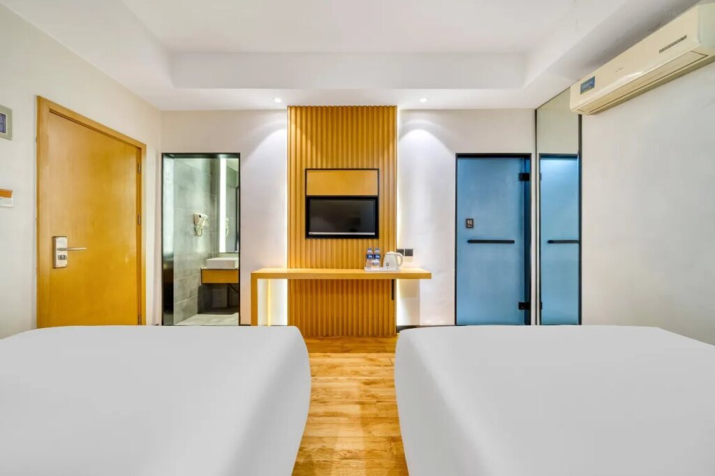 Чэнду: 7Days Inn (Chengdu Sichuan Normal University Chenglong Campus Jingji Harbor)