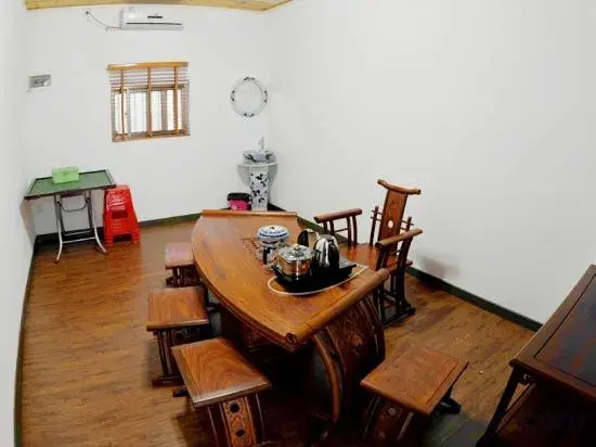 Мейчжу: Ci'enlu Country Art Hotel