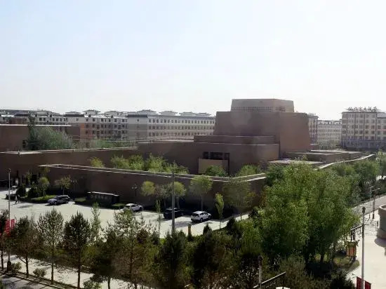 Цзюцюань: Huayulou International Hotel