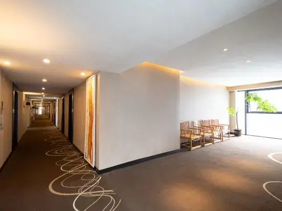 Вэньшань: Rezen Select Hotel (Wenshan Dongfeng Road Pedestrian Street)