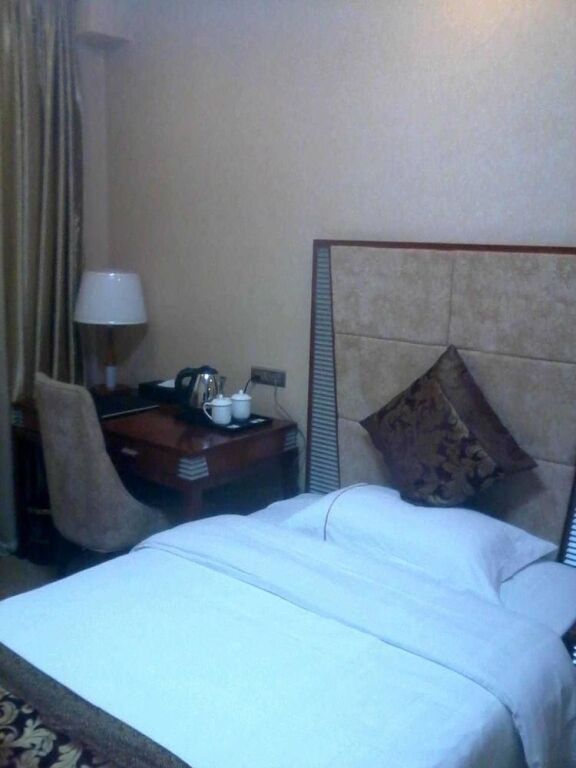 Сиань: Shenlong Hotel