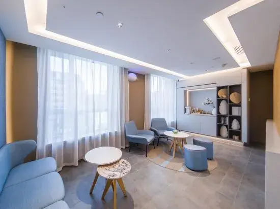 Шэньян: Homeinn·NEO(Shenyang Tiexi Square Glide Shengjing Hospital Xinghua Metro Station)