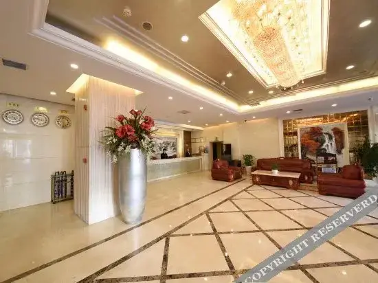 Vienna Hotel (Liuyang River Bridge Pedestrian Street) — фото 1