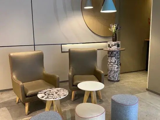 Чжанцзякоу: Home Inns (Zhangjiakou victory of North Street five one square store)