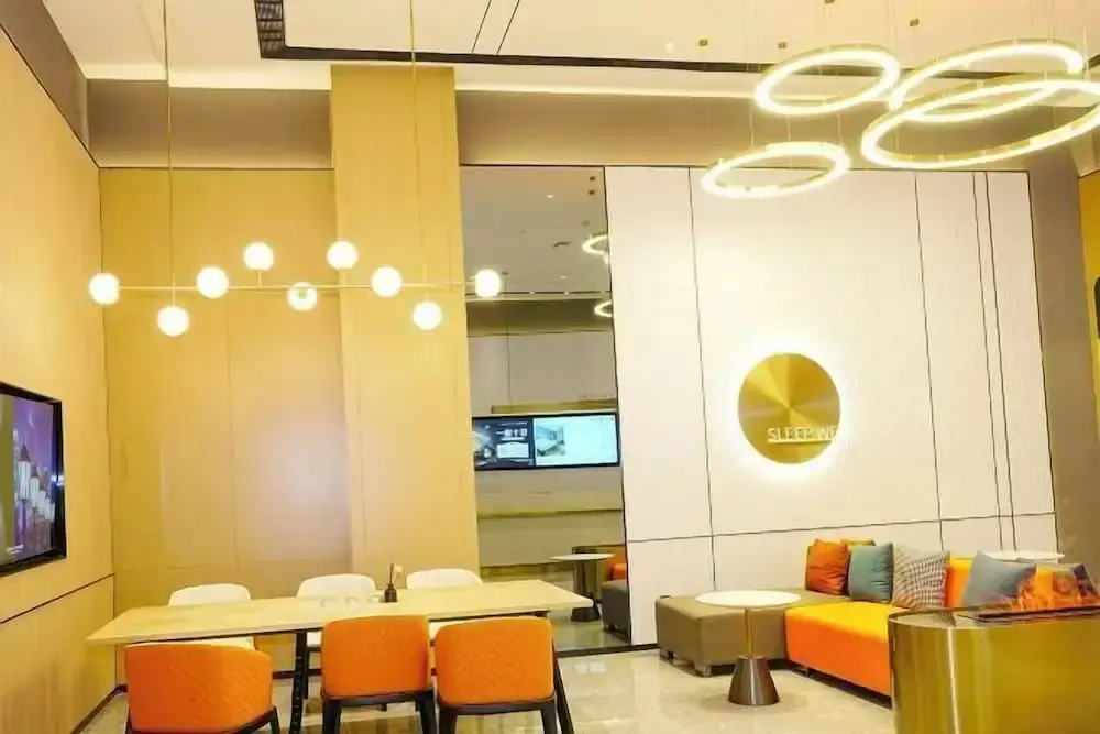 City Comfort Inn (Wuhan Tanhualin Crab Cape Metro Station) — фото 1