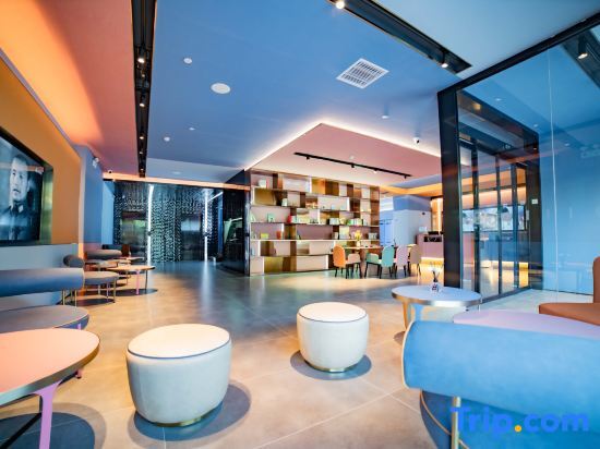 Цзинань: Hanting Hotel(Jinan Jingliu Road Exhibition Center store)