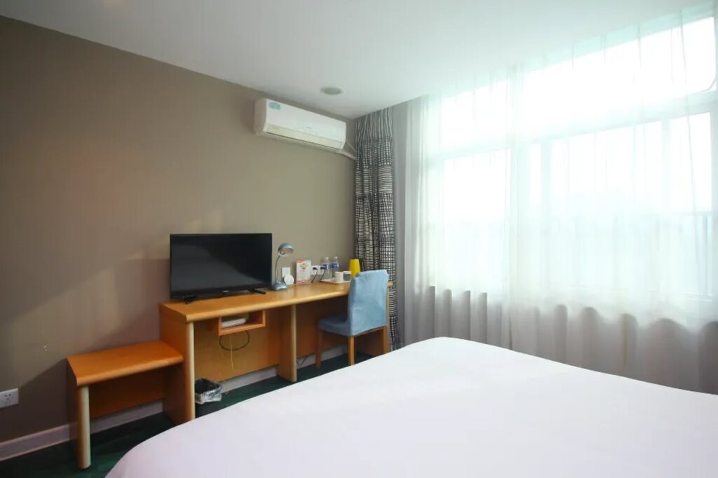 Чанчжоу: Home Inn (Changzhou Jiangnan Global Harbor Tongjiang Middle Road)