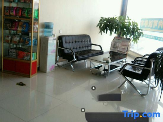 Линьи: City 118 Linyi Feixian Tanyi